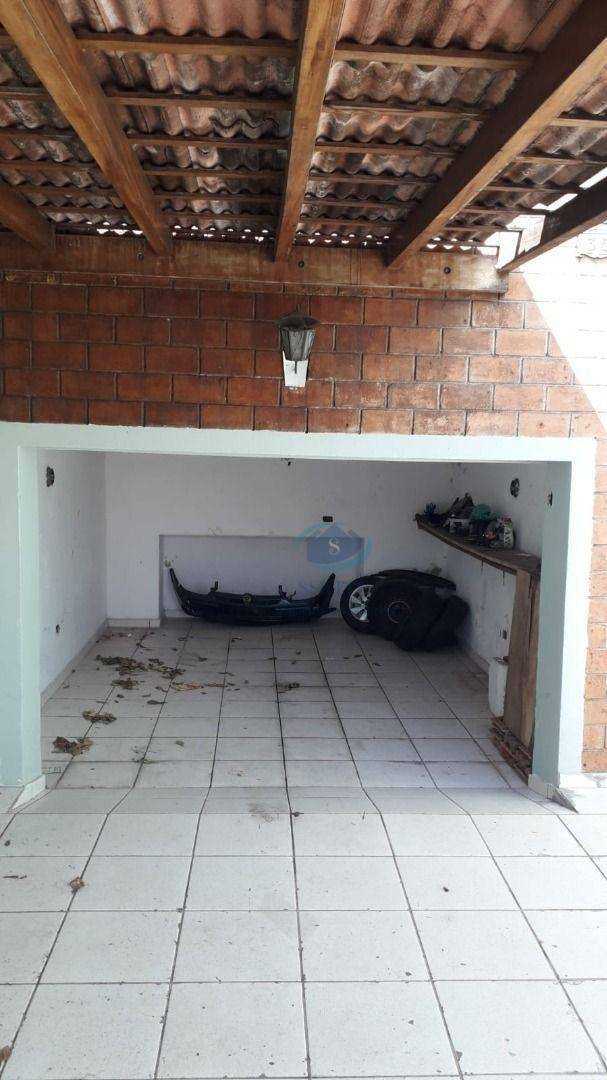 Casa à venda com 3 quartos, 120m² - Foto 14