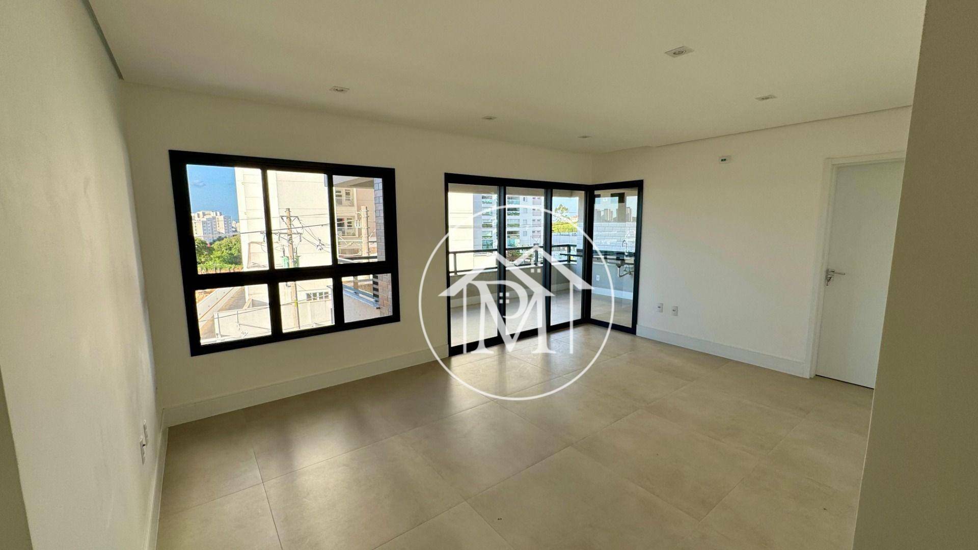 Apartamento à venda com 3 quartos, 131m² - Foto 1