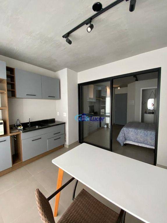 Apartamento à venda com 1 quarto, 29m² - Foto 1