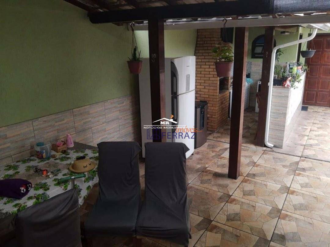 Casa à venda com 3 quartos, 200m² - Foto 11