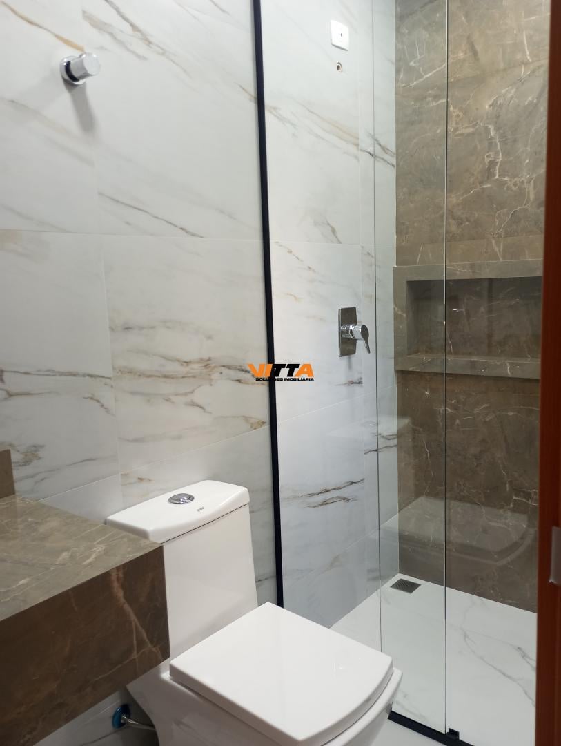 Casa à venda com 3 quartos, 200m² - Foto 10