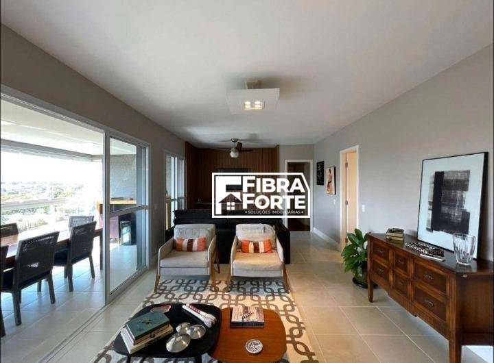 Apartamento, 3 quartos, 137 m² - Foto 2