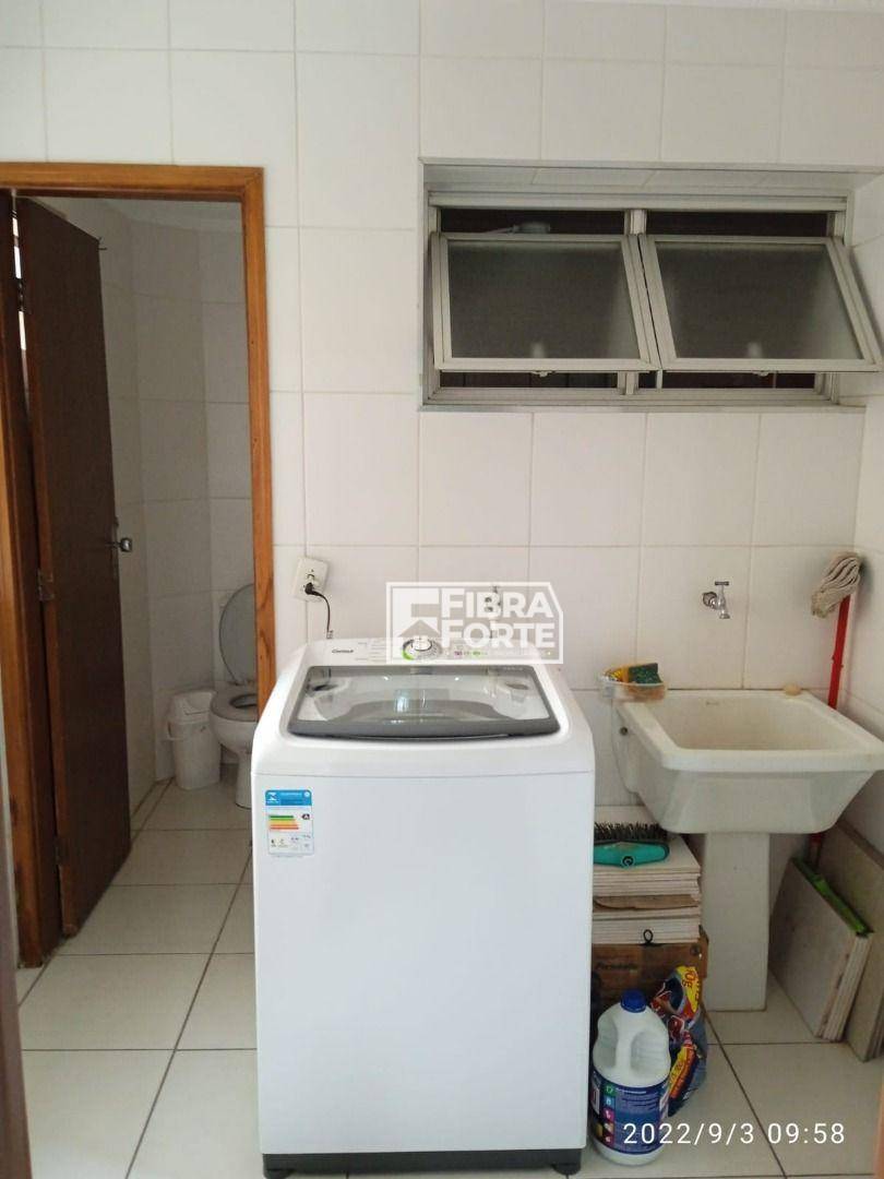 Apartamento à venda com 2 quartos, 70m² - Foto 14