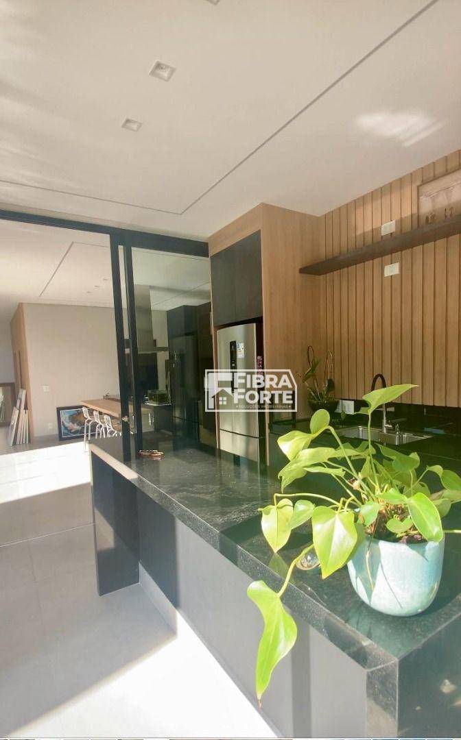 Casa de Condomínio à venda com 3 quartos, 330m² - Foto 5