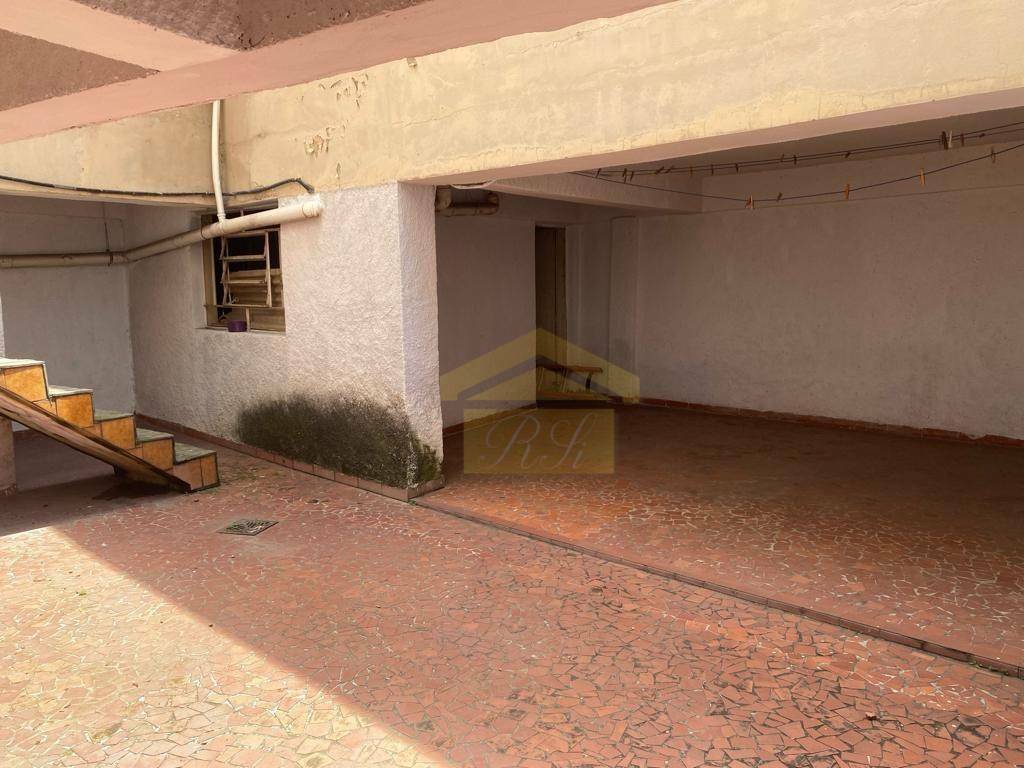 Sobrado à venda com 2 quartos, 236m² - Foto 36