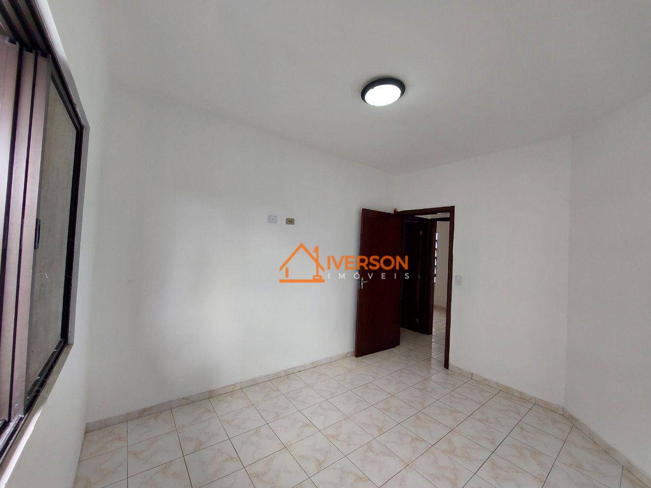 Apartamento para alugar com 3 quartos, 80m² - Foto 11