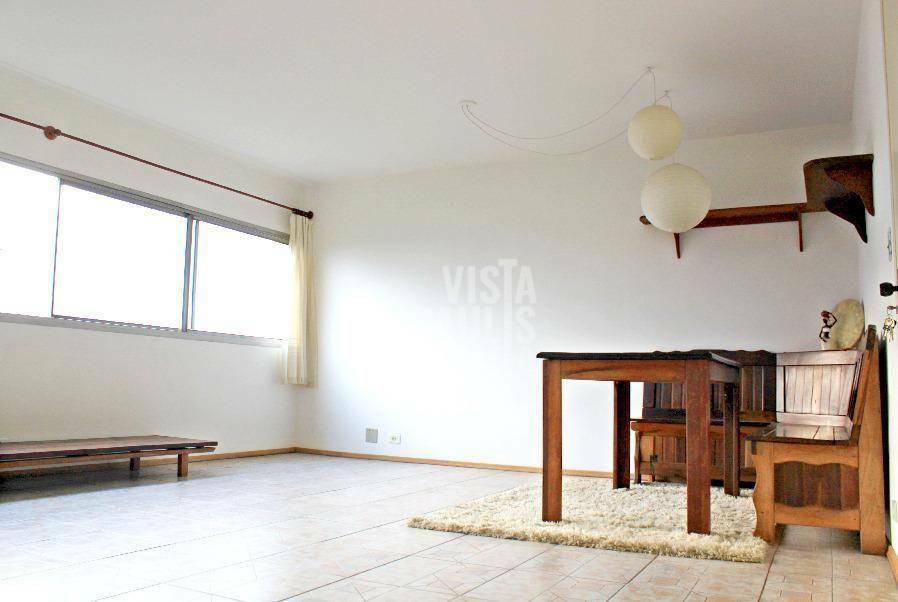 Apartamento à venda com 3 quartos, 94m² - Foto 1