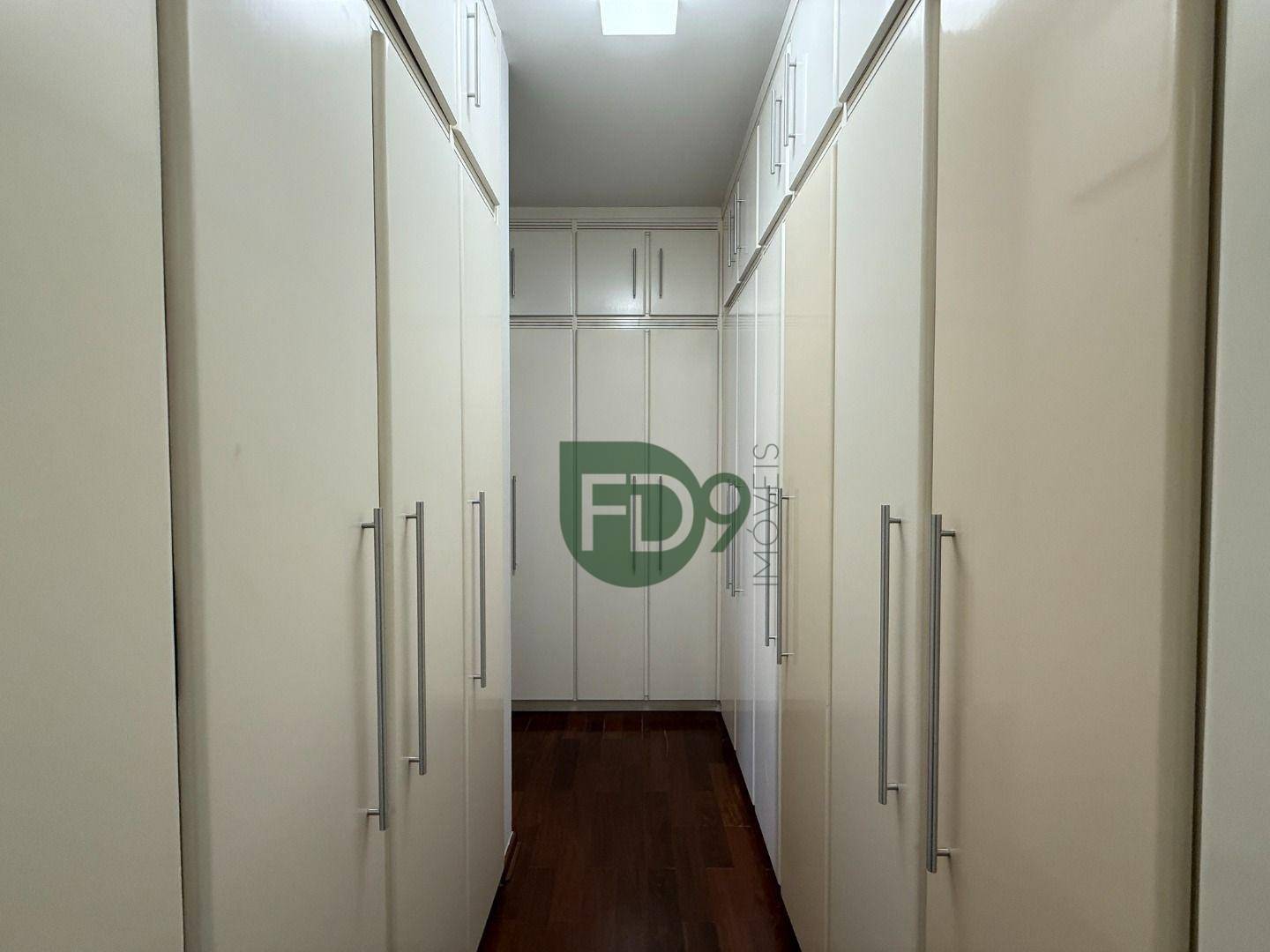 Casa à venda com 3 quartos, 634m² - Foto 35