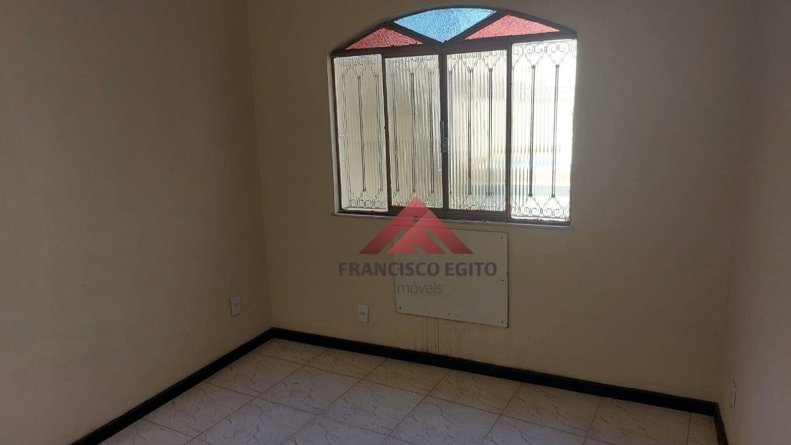 Casa à venda com 3 quartos, 250m² - Foto 6