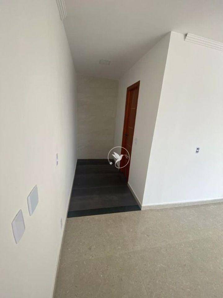 Casa à venda com 3 quartos, 210m² - Foto 18