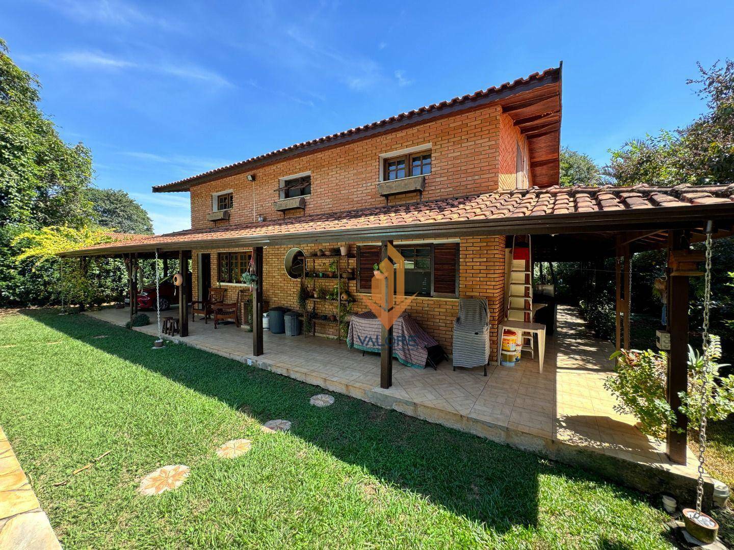 Casa à venda com 4 quartos, 406m² - Foto 2