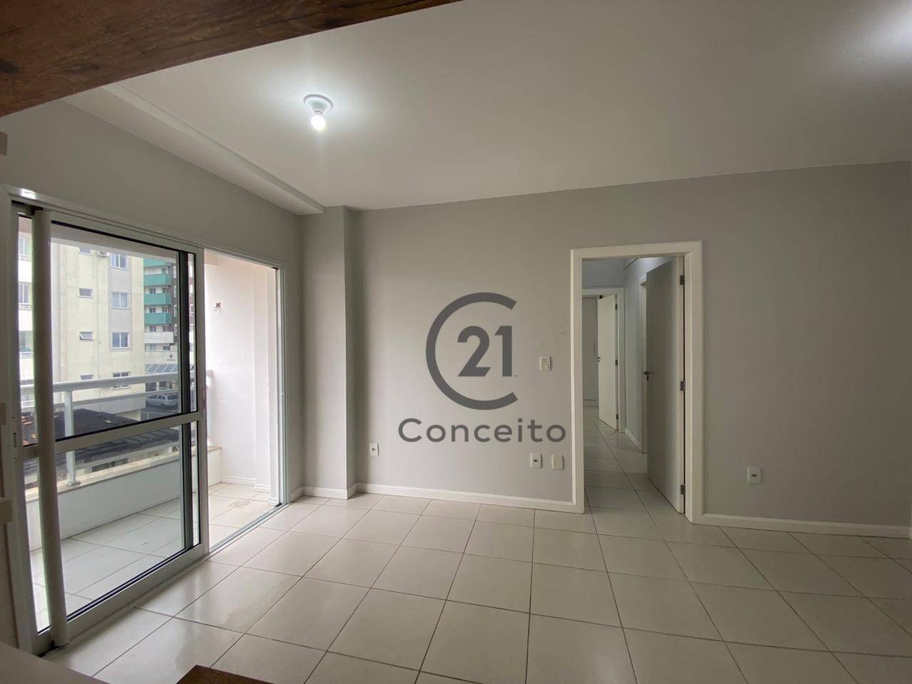 Apartamento à venda com 2 quartos, 63m² - Foto 12