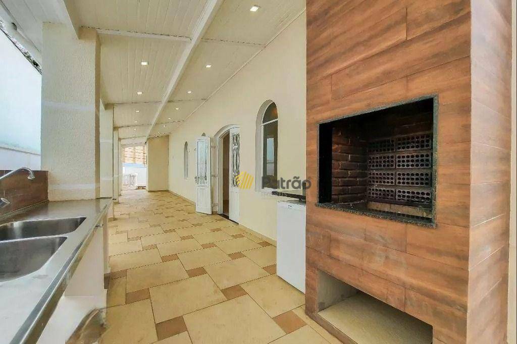 Casa à venda e aluguel com 5 quartos, 500m² - Foto 43