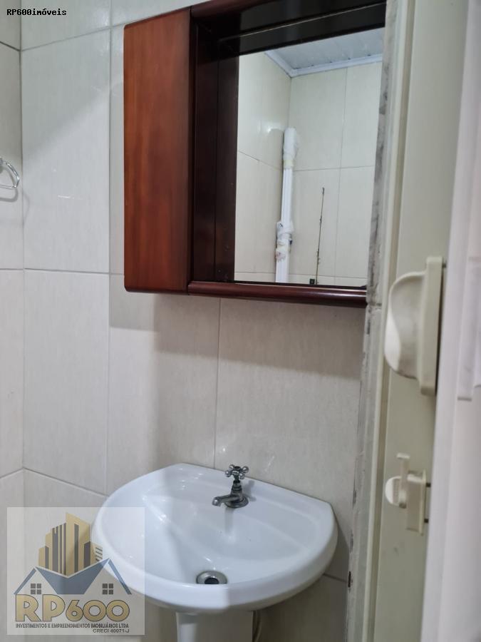 Casa à venda com 2 quartos, 108m² - Foto 16