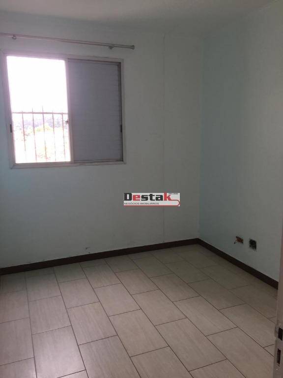 Apartamento à venda com 2 quartos, 65m² - Foto 15