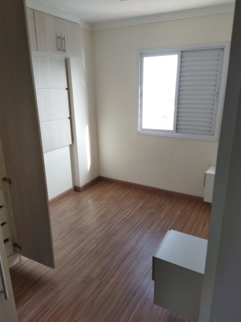 Apartamento para alugar com 2 quartos, 58m² - Foto 10