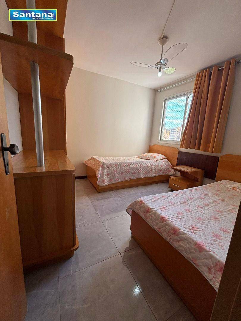 Apartamento à venda com 2 quartos, 70m² - Foto 9