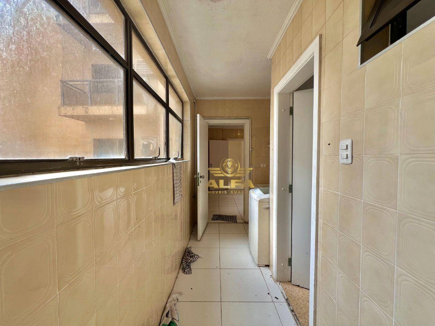 Apartamento à venda com 3 quartos, 200m² - Foto 36