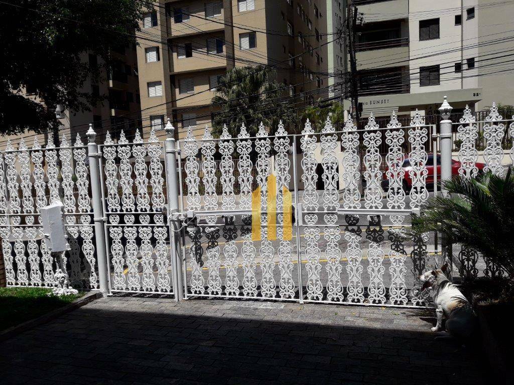 Sobrado à venda e aluguel com 3 quartos, 288m² - Foto 8