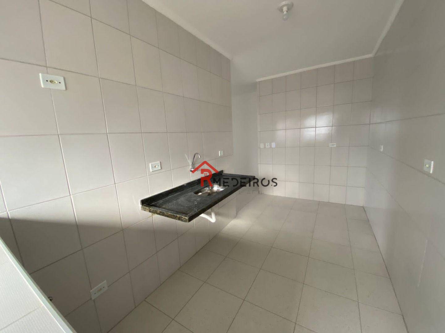 Apartamento à venda com 2 quartos, 67m² - Foto 11