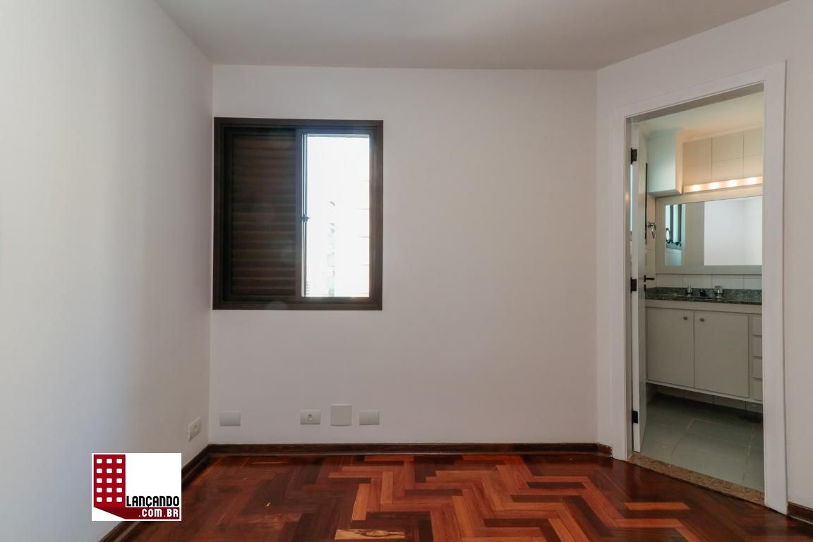 Apartamento à venda com 4 quartos, 160m² - Foto 17