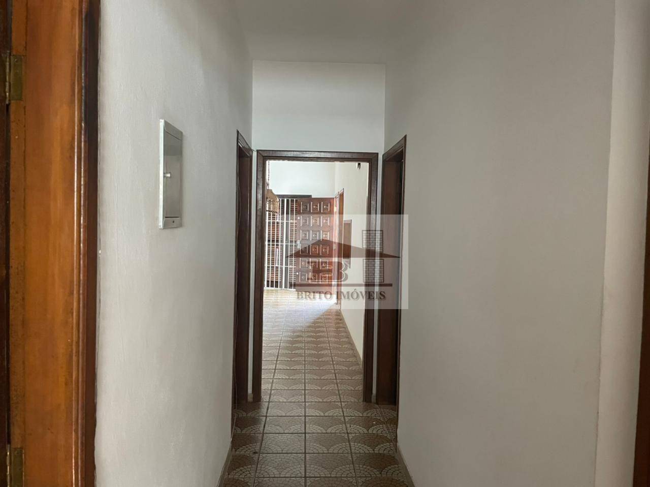 Casa à venda com 4 quartos, 194m² - Foto 13