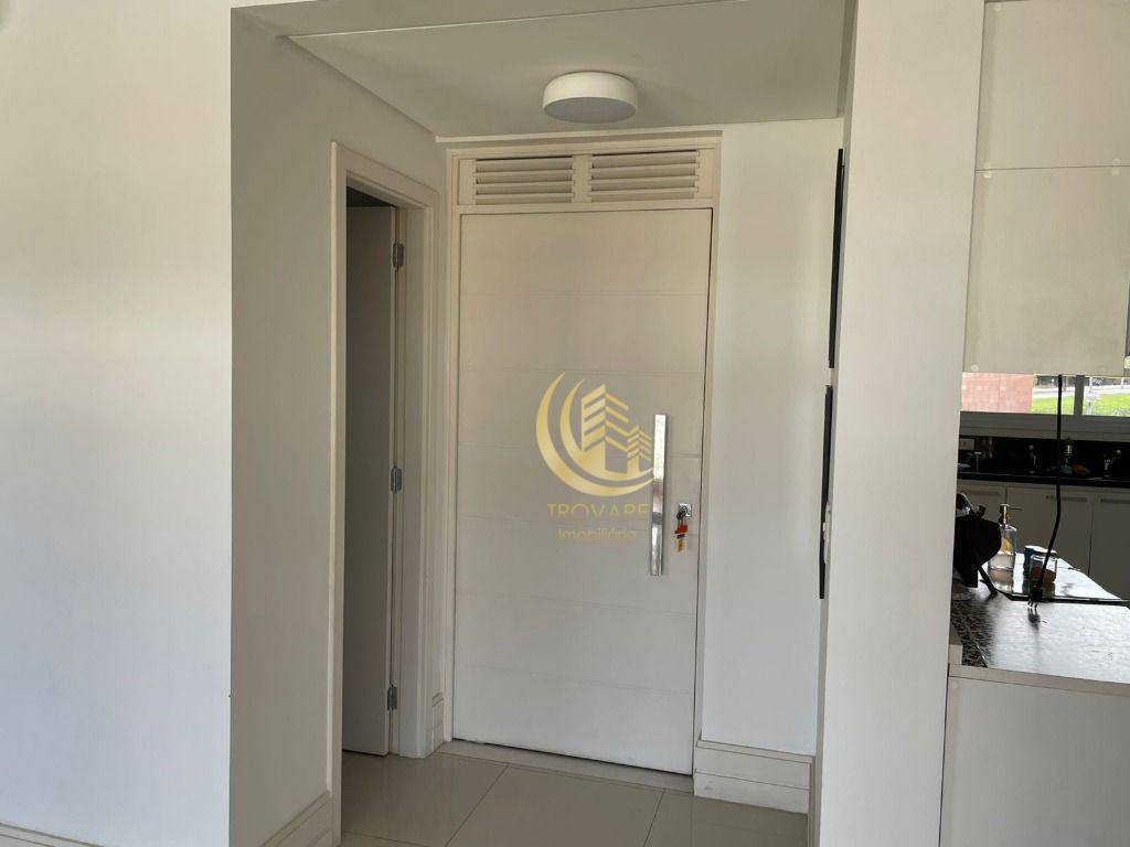 Apartamento à venda com 3 quartos, 253m² - Foto 11