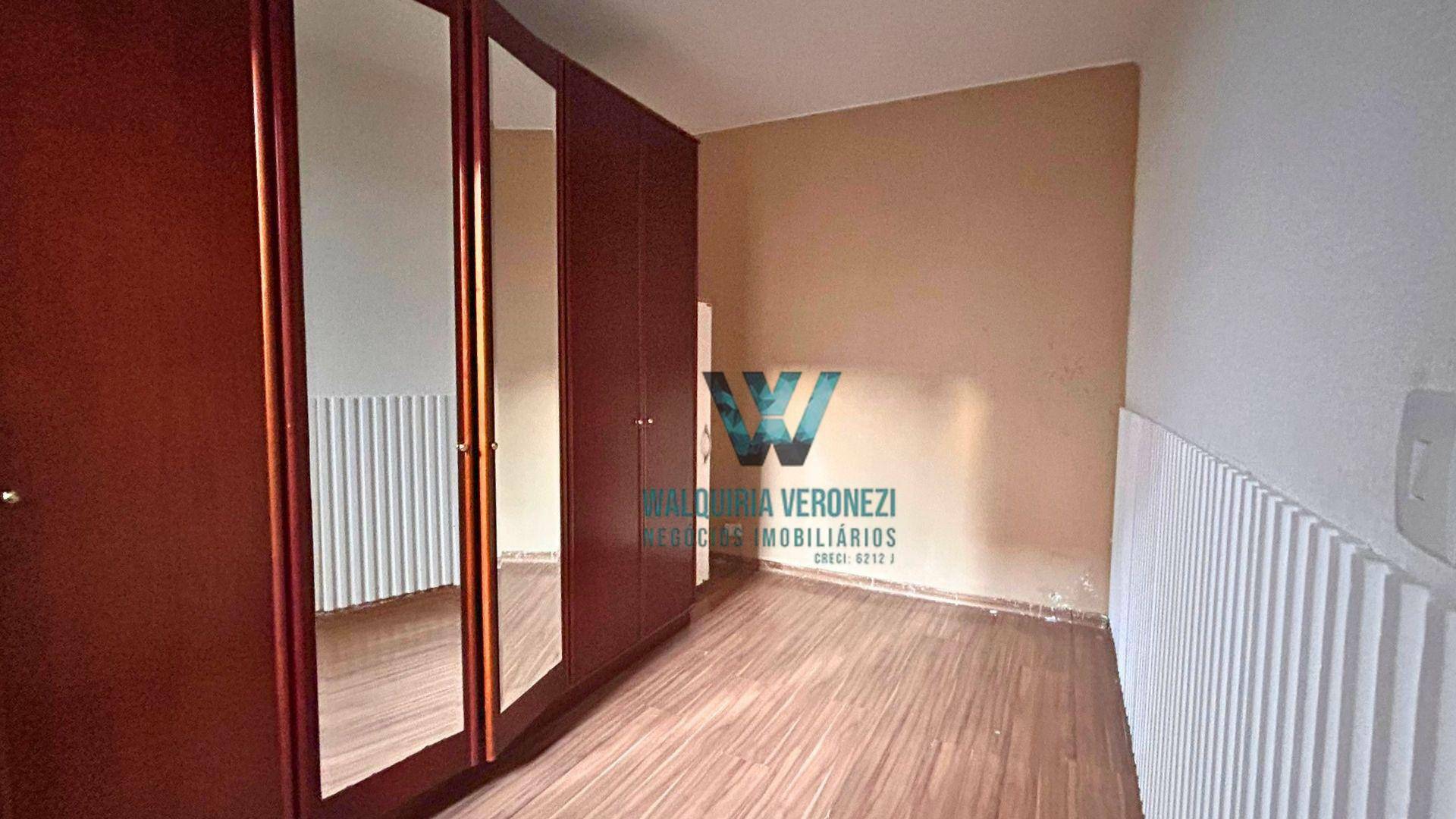 Casa à venda com 3 quartos, 200m² - Foto 18