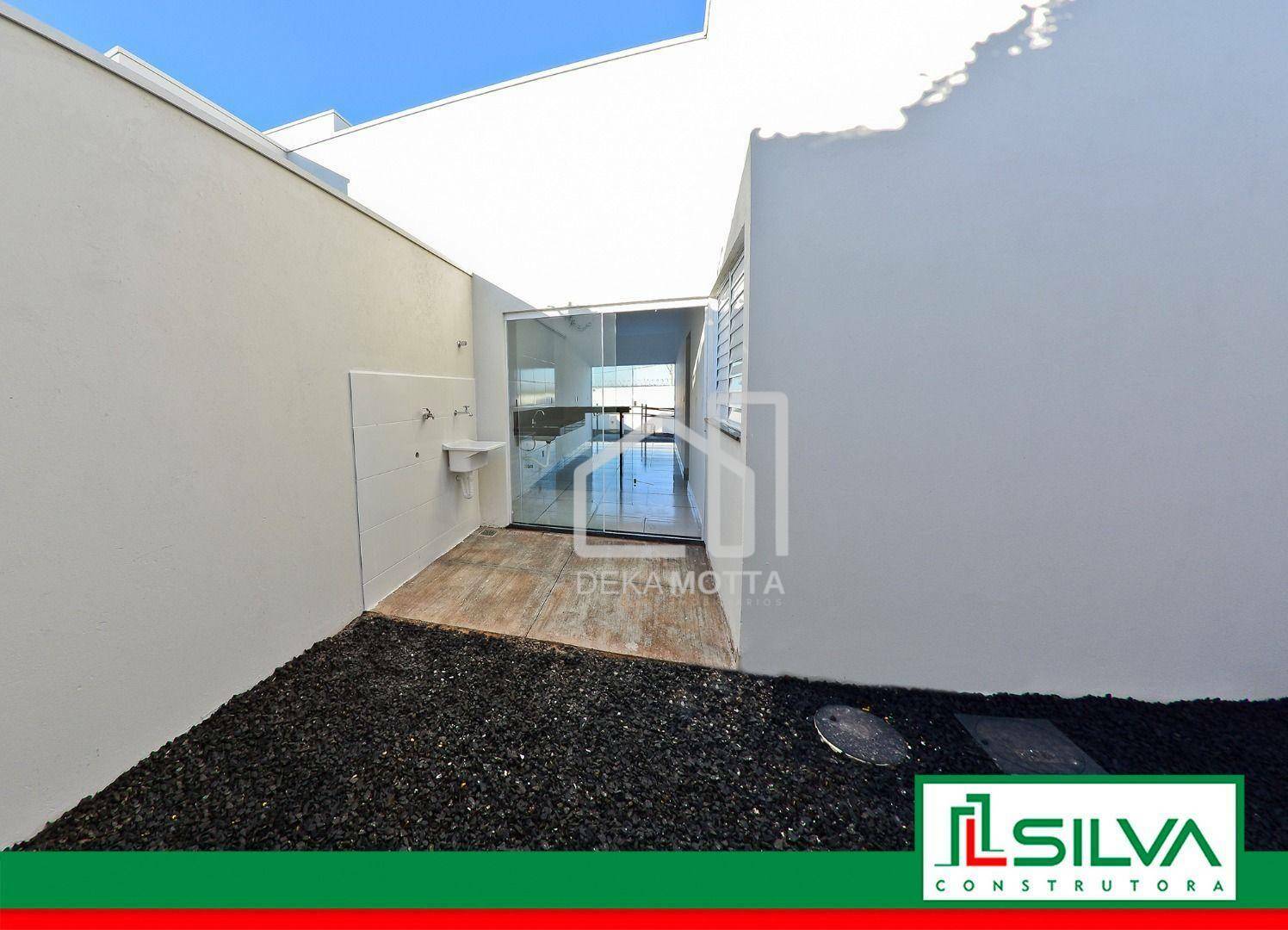 Casa à venda com 2 quartos, 56m² - Foto 5