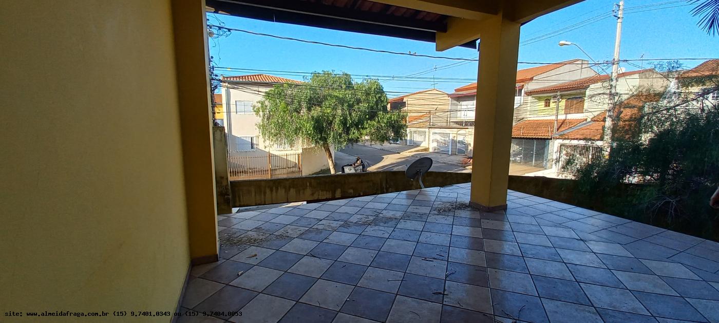 Casa para alugar com 5 quartos, 300m² - Foto 34