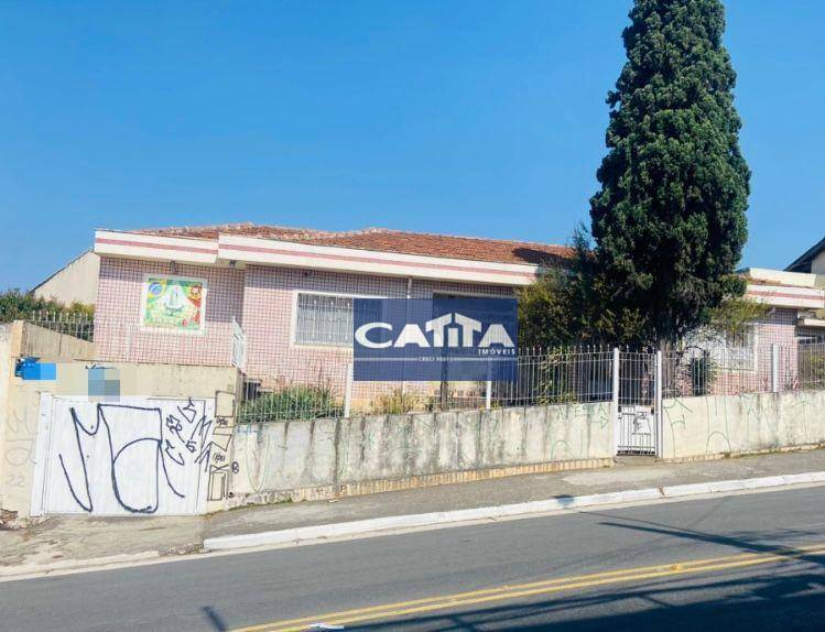 Casa para alugar com 3 quartos, 157m² - Foto 1