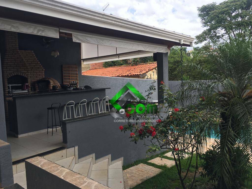 Casa à venda com 4 quartos, 320m² - Foto 3