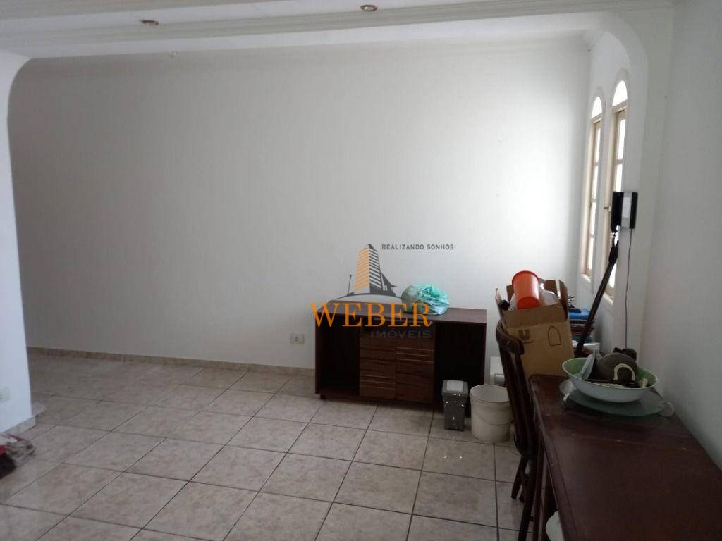 Casa à venda com 2 quartos, 120m² - Foto 2