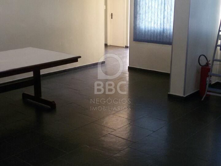 Apartamento à venda com 2 quartos, 77m² - Foto 18