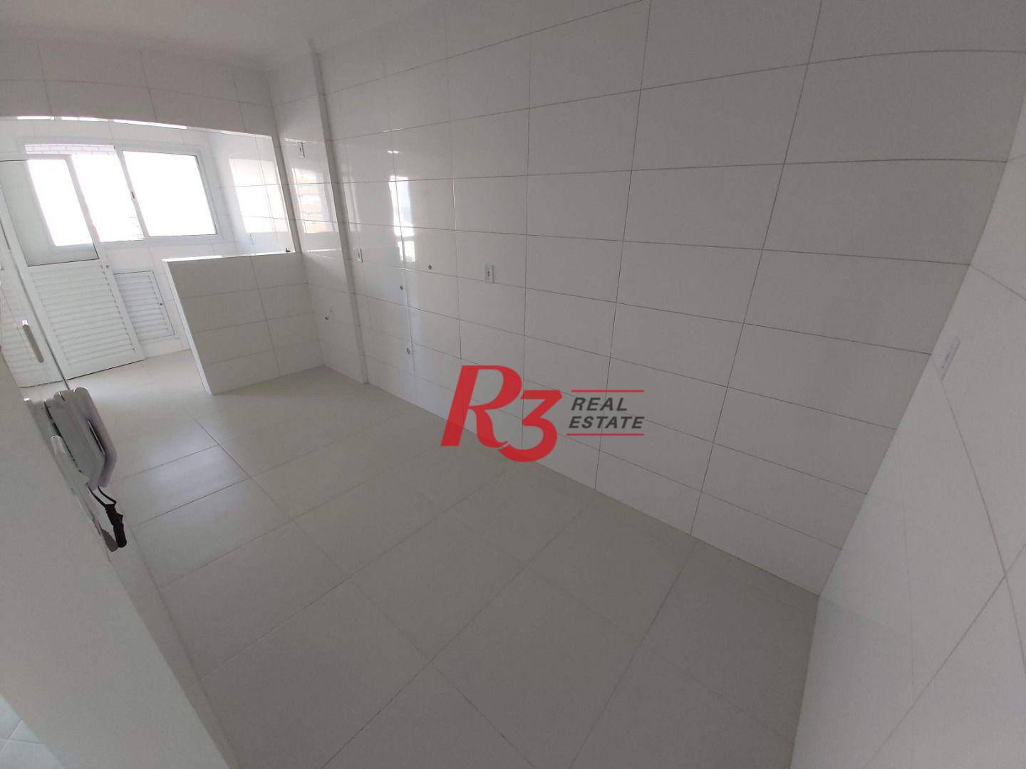 Apartamento à venda com 3 quartos, 121m² - Foto 3