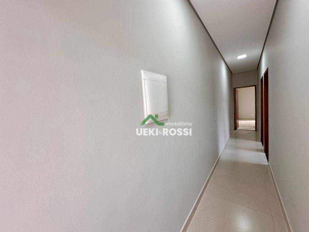 Casa à venda com 3 quartos, 78m² - Foto 8