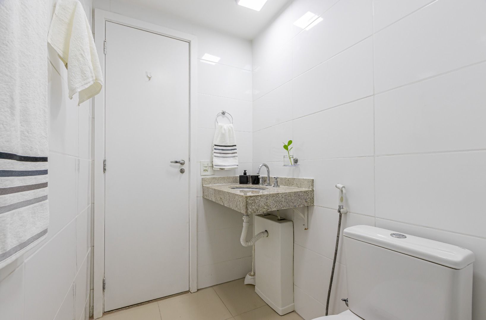 Apartamento à venda com 1 quarto, 94m² - Foto 16