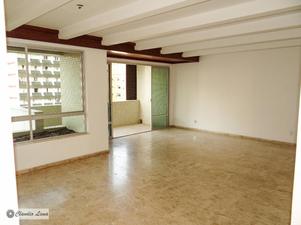 Apartamento à venda com 4 quartos, 200m² - Foto 3