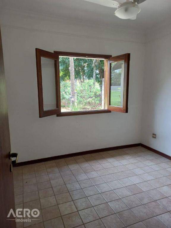 Casa de Condomínio à venda com 4 quartos, 290m² - Foto 59