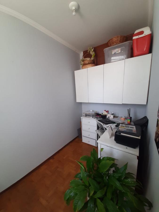 Apartamento à venda com 3 quartos, 107m² - Foto 13