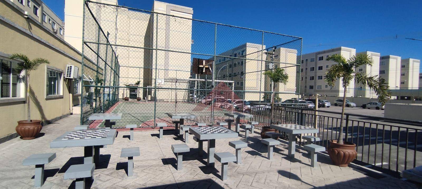 Apartamento à venda com 2 quartos, 42m² - Foto 18