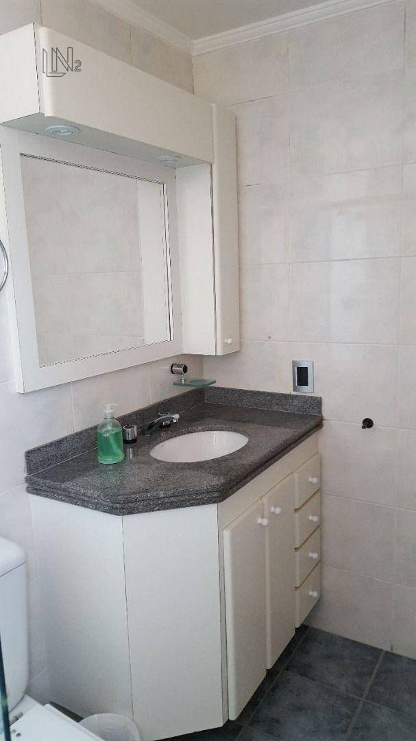 Apartamento para alugar com 3 quartos, 100m² - Foto 22