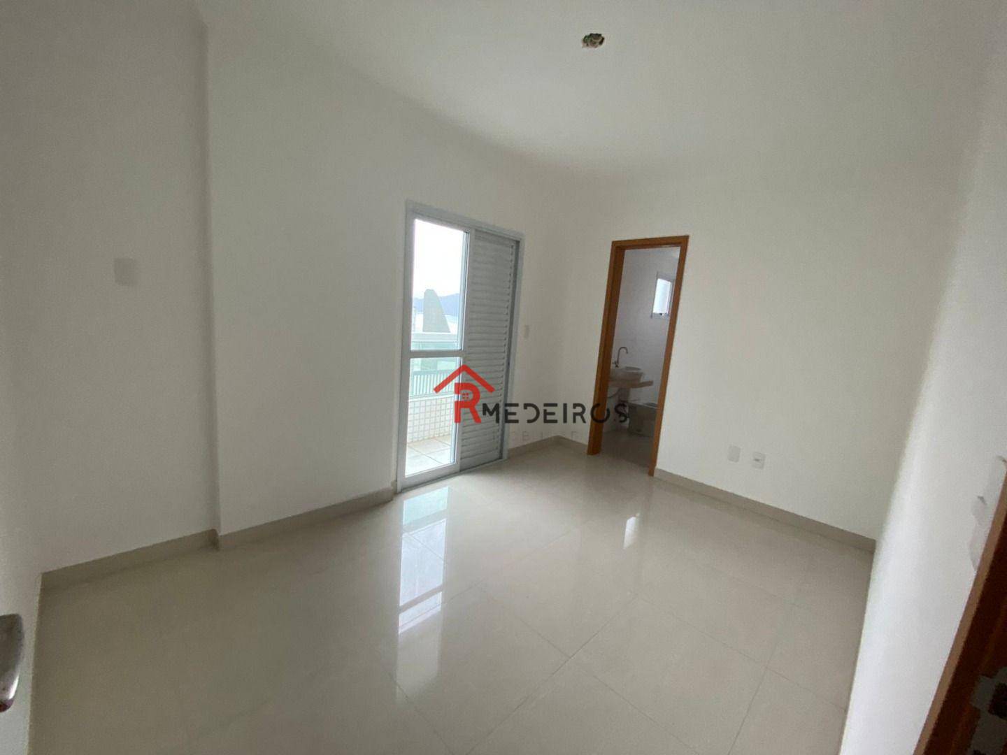 Apartamento à venda com 3 quartos, 123m² - Foto 7