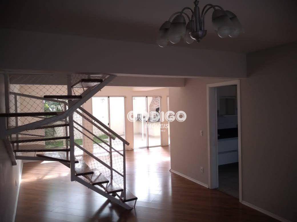 Sobrado à venda com 3 quartos, 150m² - Foto 4