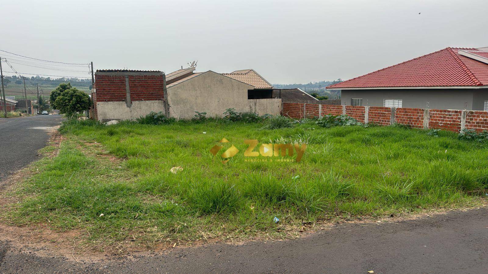 Terreno à venda, 302M2 - Foto 1