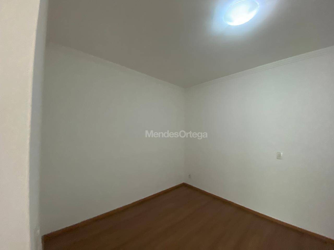 Apartamento para alugar com 3 quartos, 86m² - Foto 21