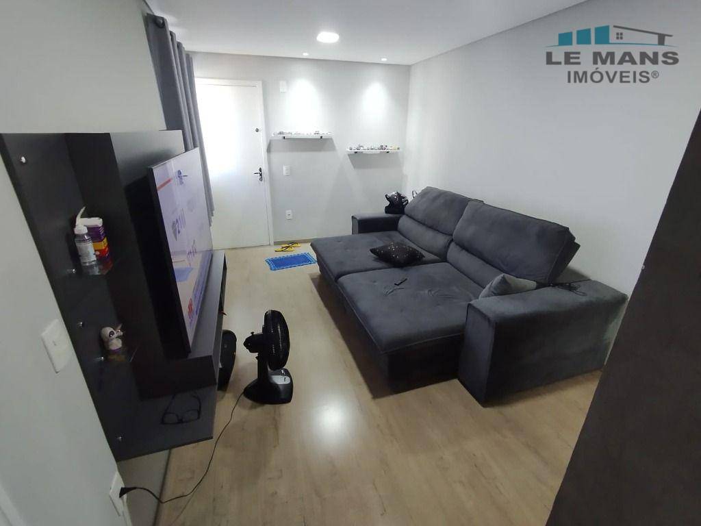 Apartamento à venda com 2 quartos, 44m² - Foto 1