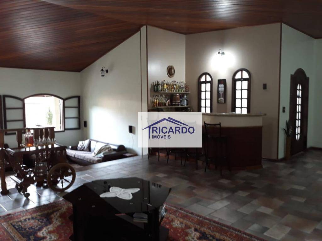 Casa, 4 quartos, 430 m² - Foto 17