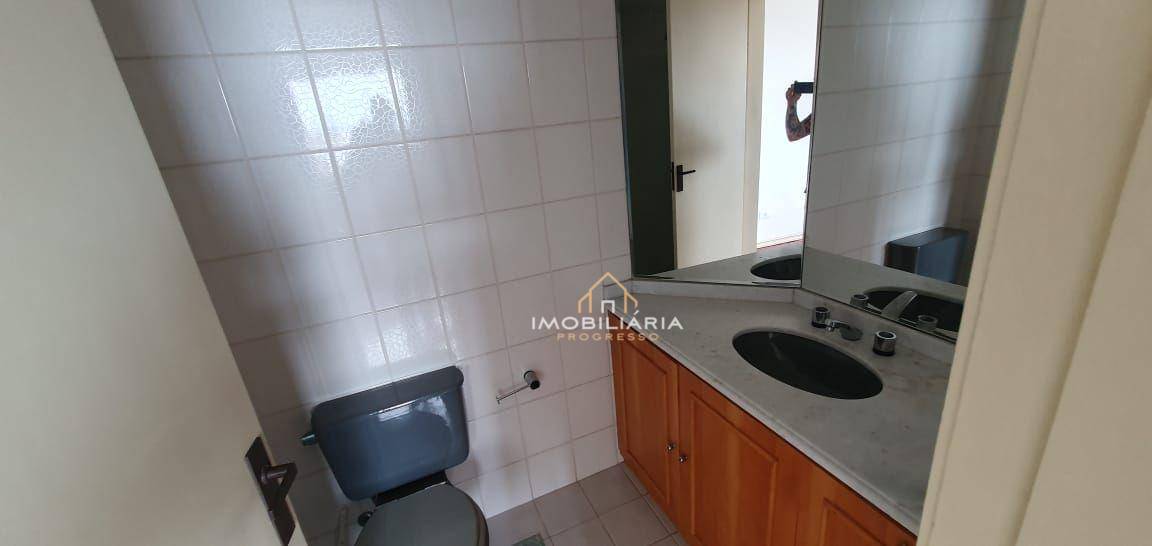 Apartamento para alugar com 2 quartos, 73m² - Foto 10