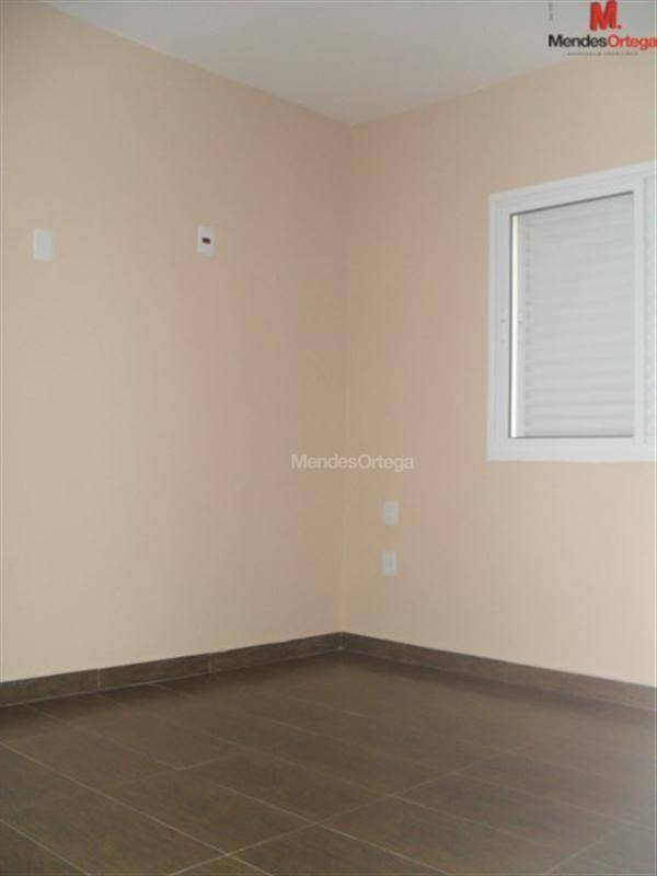 Apartamento para alugar com 3 quartos, 121m² - Foto 14